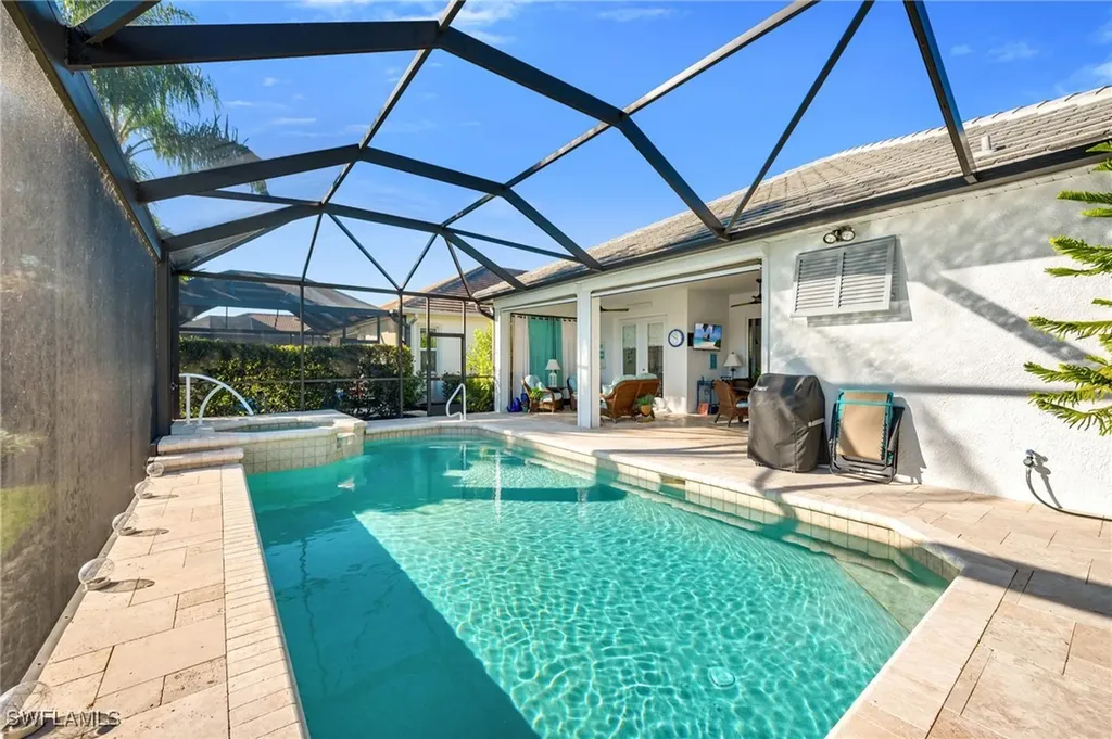 10318 Gator Bay Court Naples FL 34120