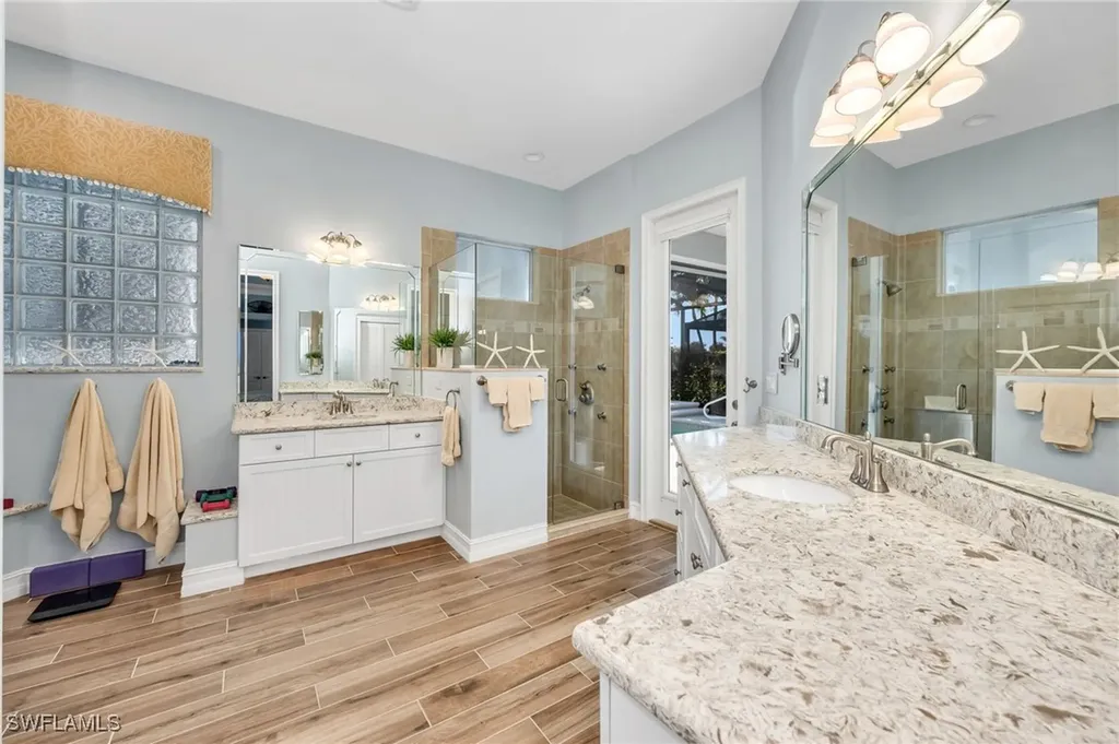 10318 Gator Bay Court Naples FL 34120