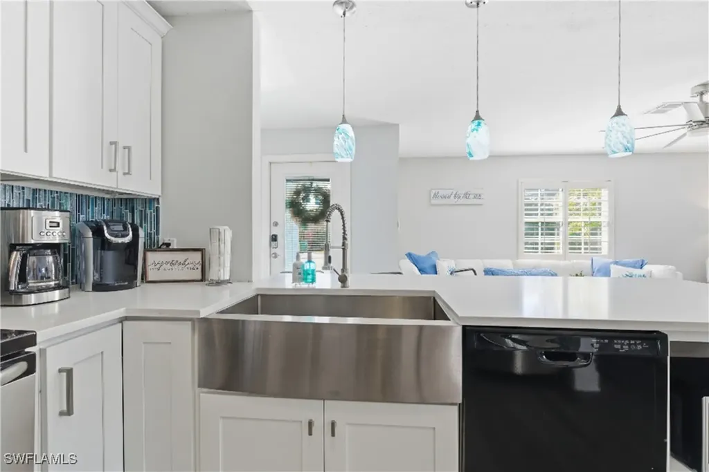 839 100th Avenue N Naples FL 34108
