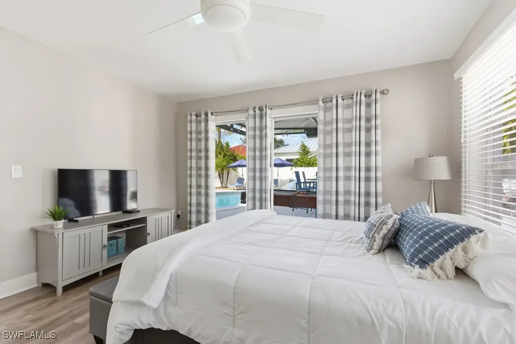 839 100th Avenue N Naples FL 34108
