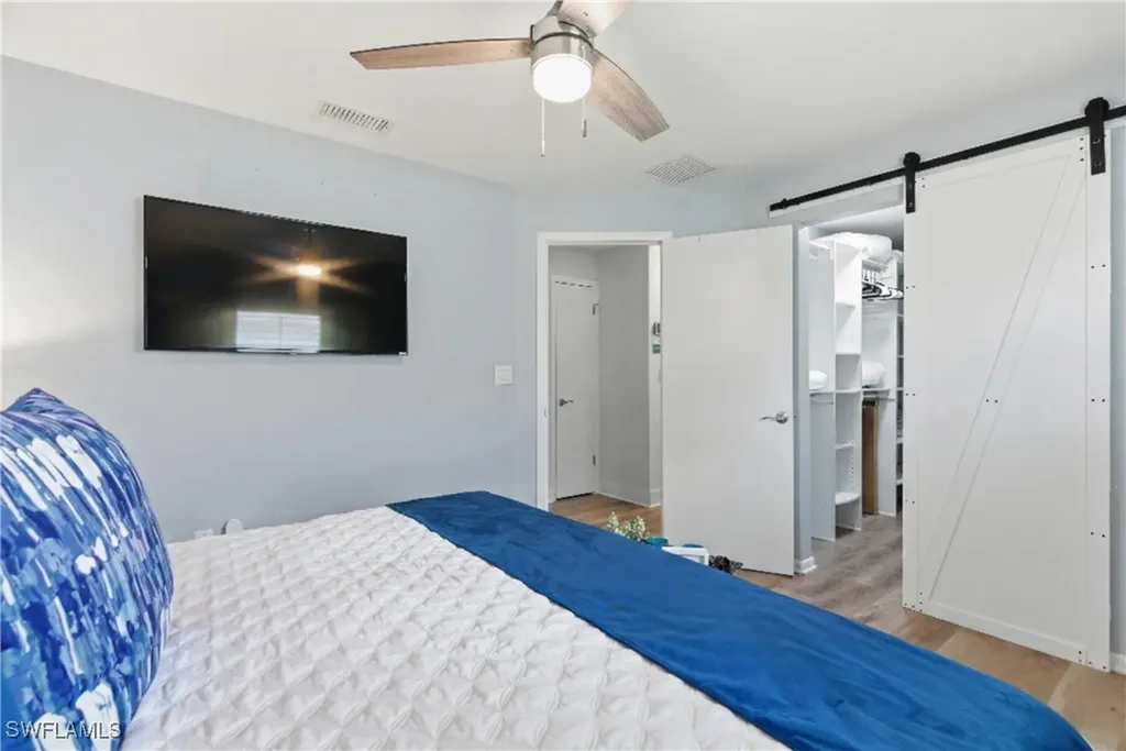 839 100th Avenue N Naples FL 34108