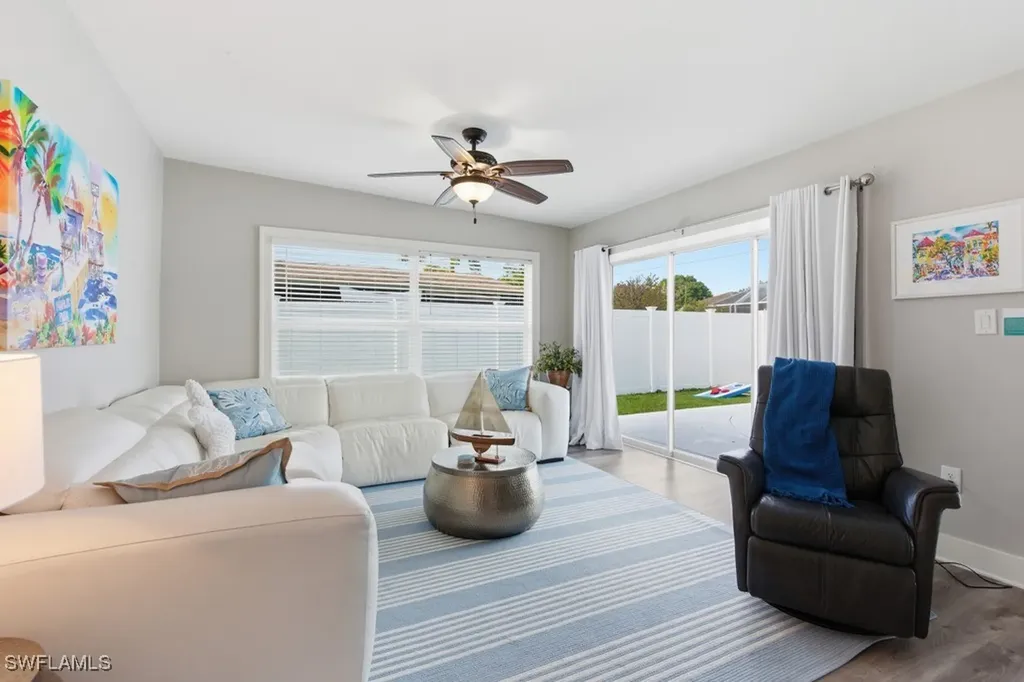 839 100th Avenue N Naples FL 34108
