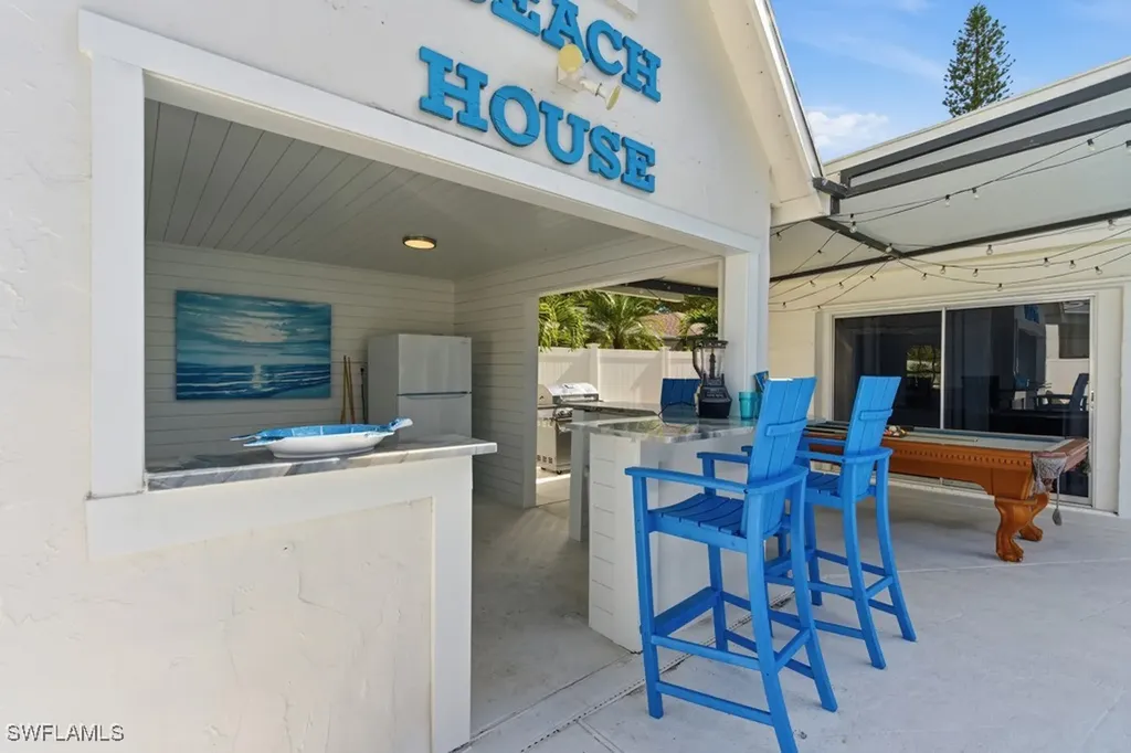 839 100th Avenue N Naples FL 34108