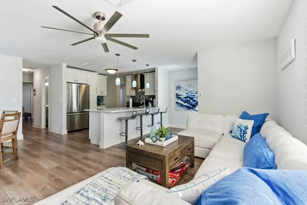 839 100th Avenue N Naples FL 34108