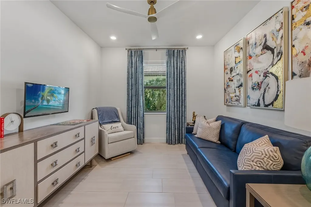 2756 Amaranda Court Naples FL 34114