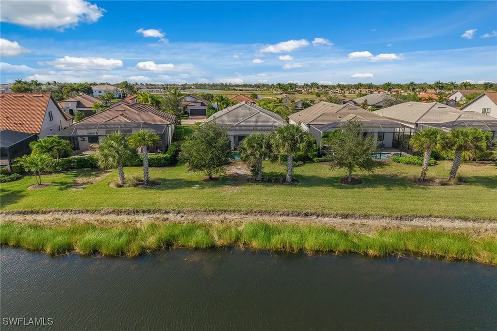 2756 Amaranda Court Naples FL 34114