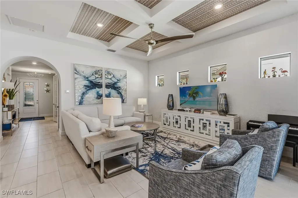 2756 Amaranda Court Naples FL 34114