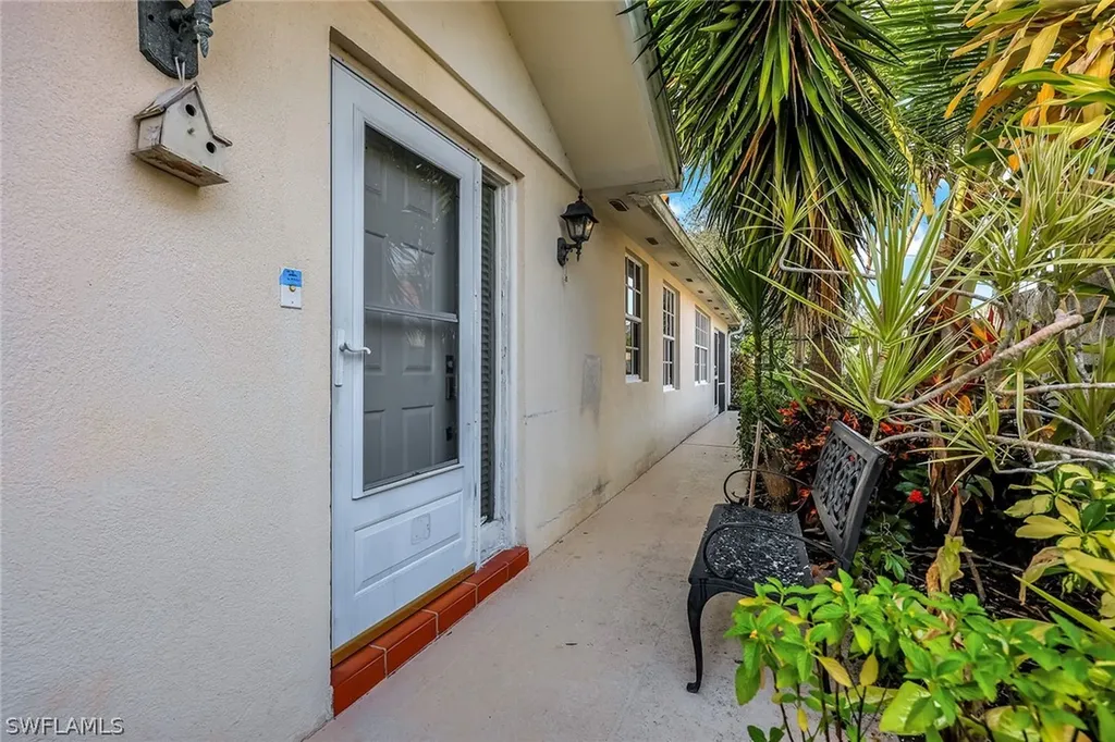 3111 Andorra Court Naples FL 34109