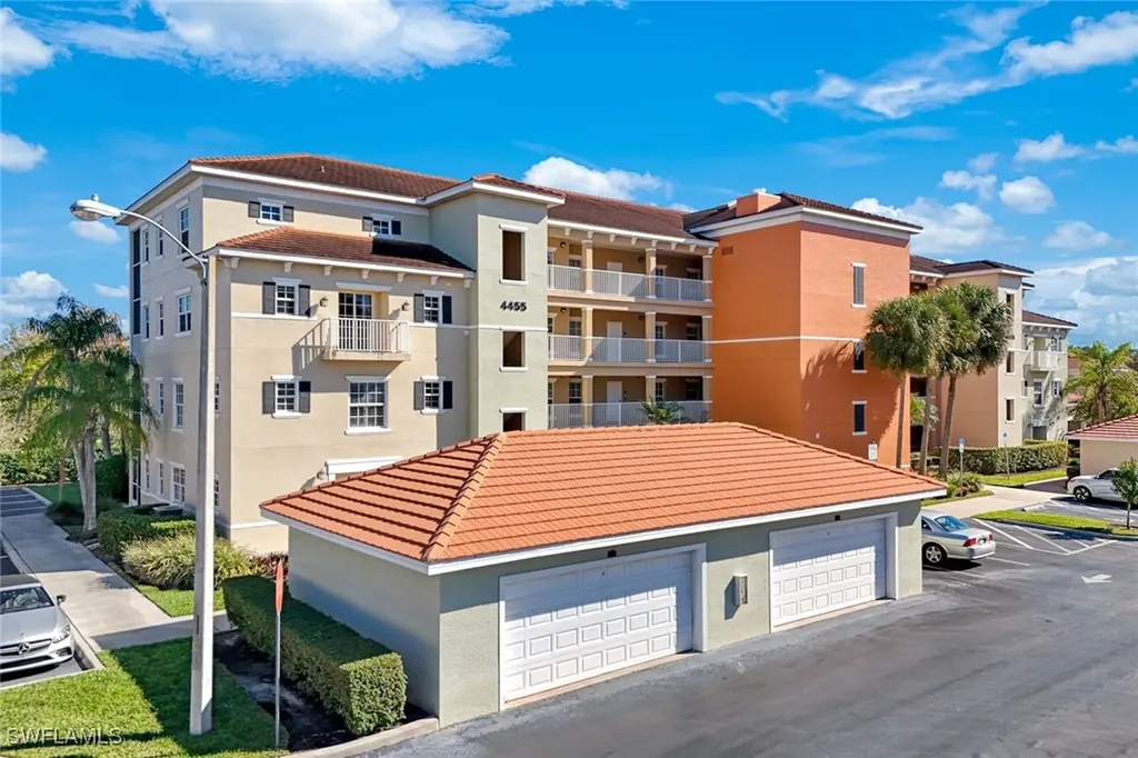 4455 Botanical Place Circle Naples FL 34112