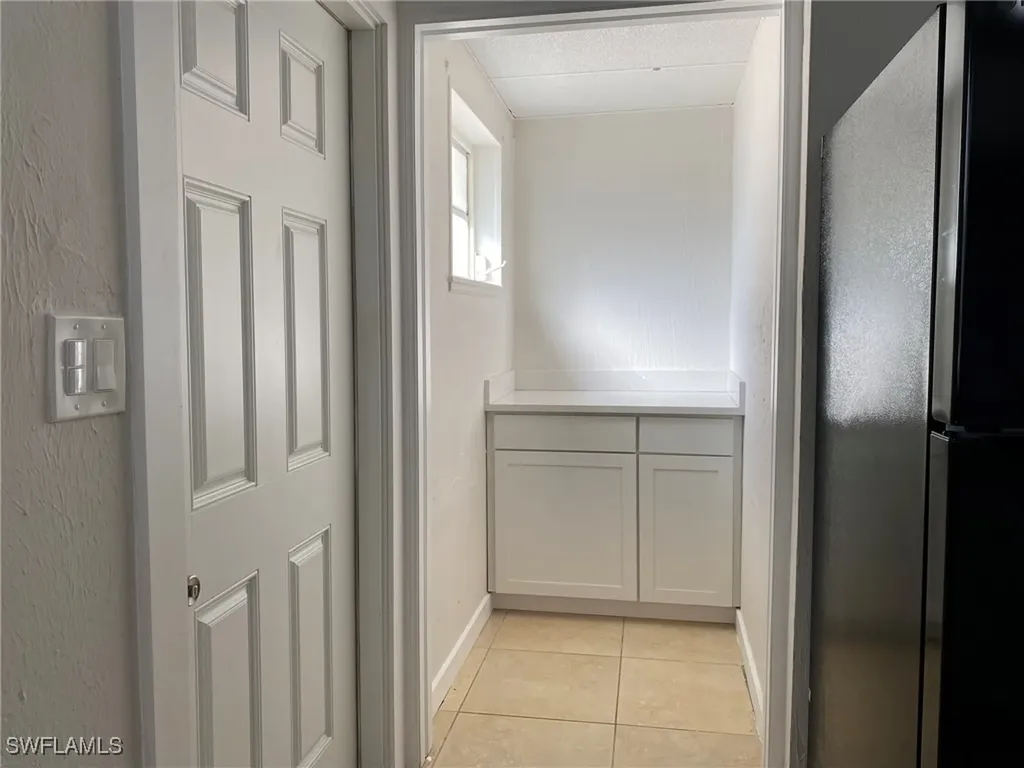 2084 Monroe Avenue Naples FL 34112