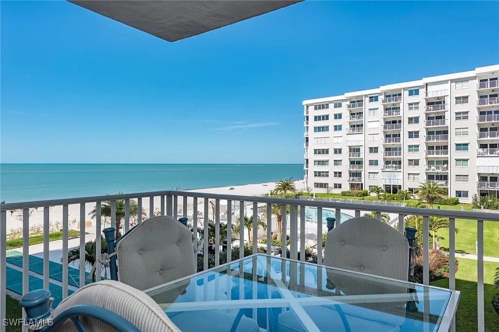 3443 Gulf Shore Boulevard N Naples FL 34103