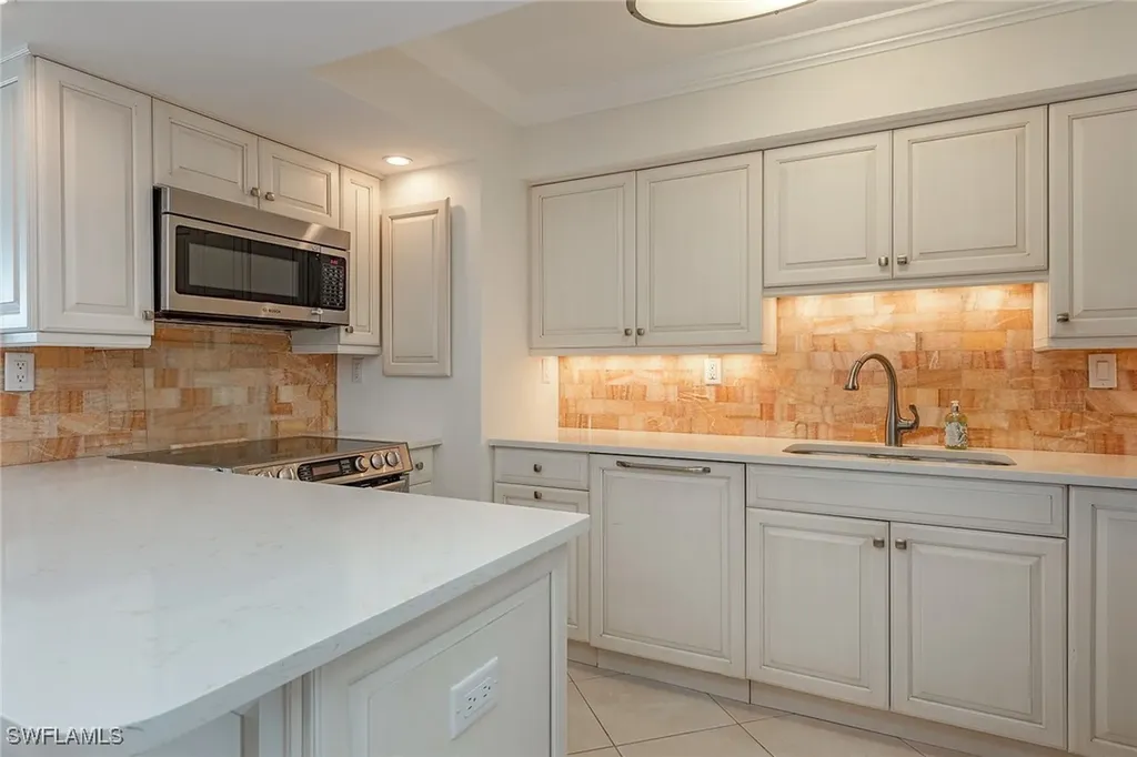 3443 Gulf Shore Boulevard N Naples FL 34103