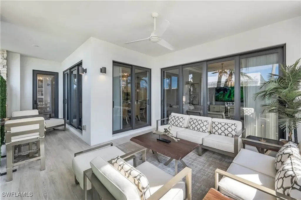 1135 3rd Avenue S Naples FL 34102