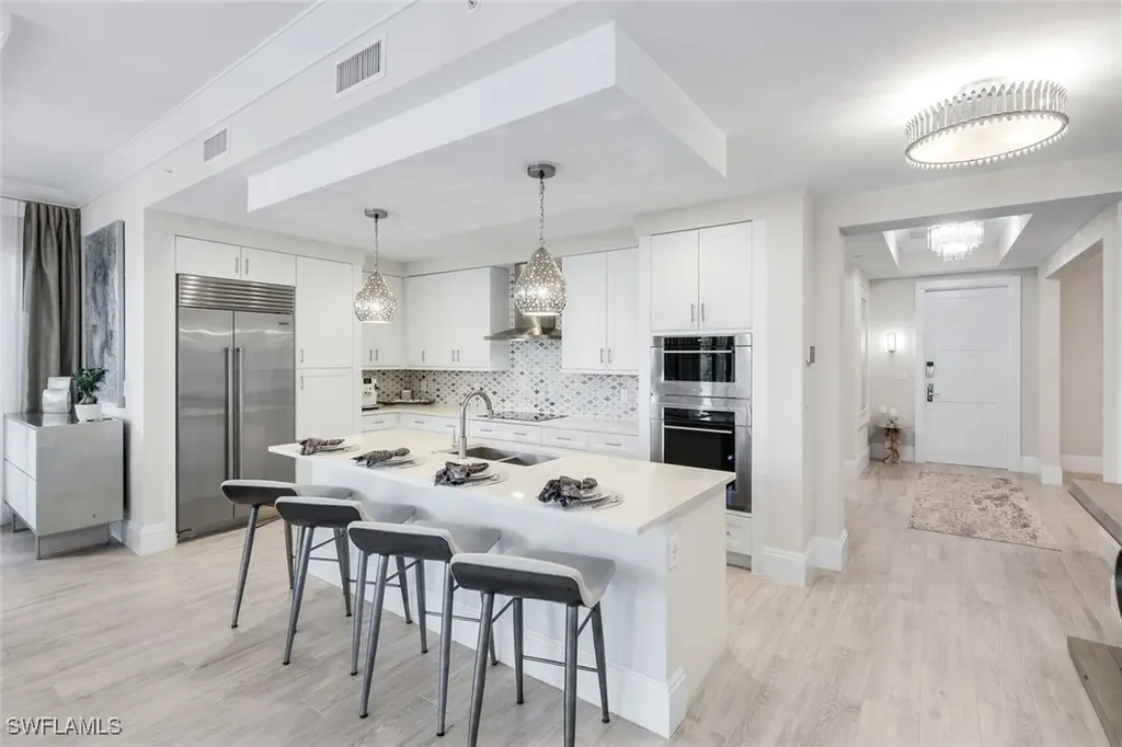 1135 3rd Avenue S Naples FL 34102
