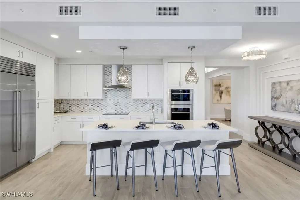 1135 3rd Avenue S Naples FL 34102