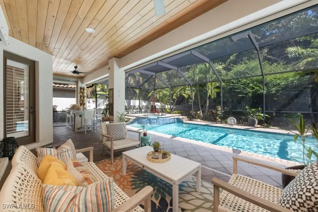 7263 Acorn Way Naples FL 34119