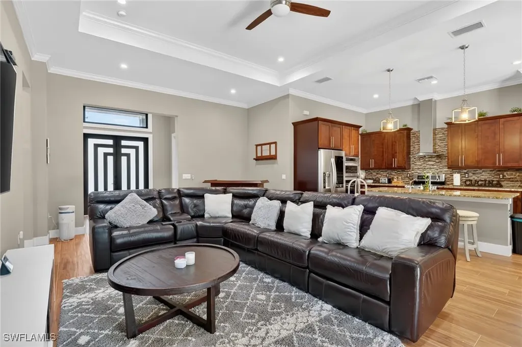 1912 Jung Boulevard E Naples FL 34120