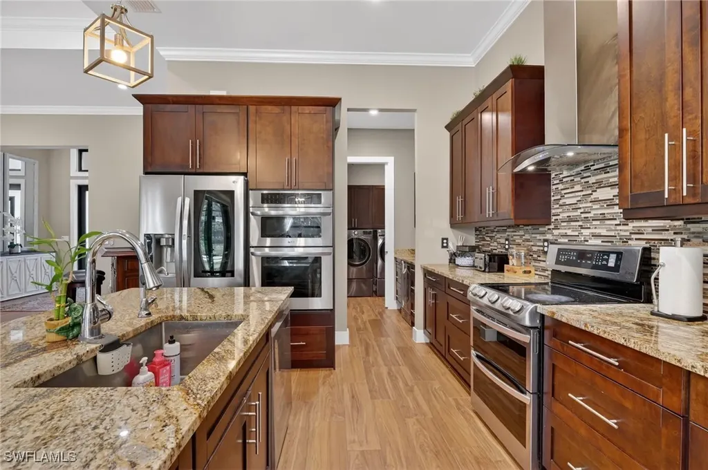 1912 Jung Boulevard E Naples FL 34120