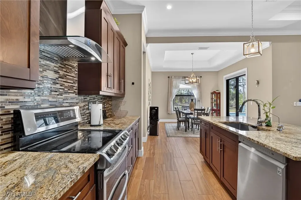 1912 Jung Boulevard E Naples FL 34120