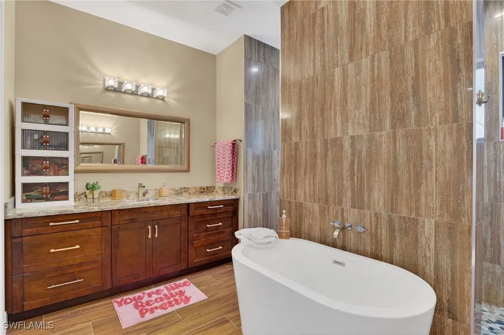 1912 Jung Boulevard E Naples FL 34120