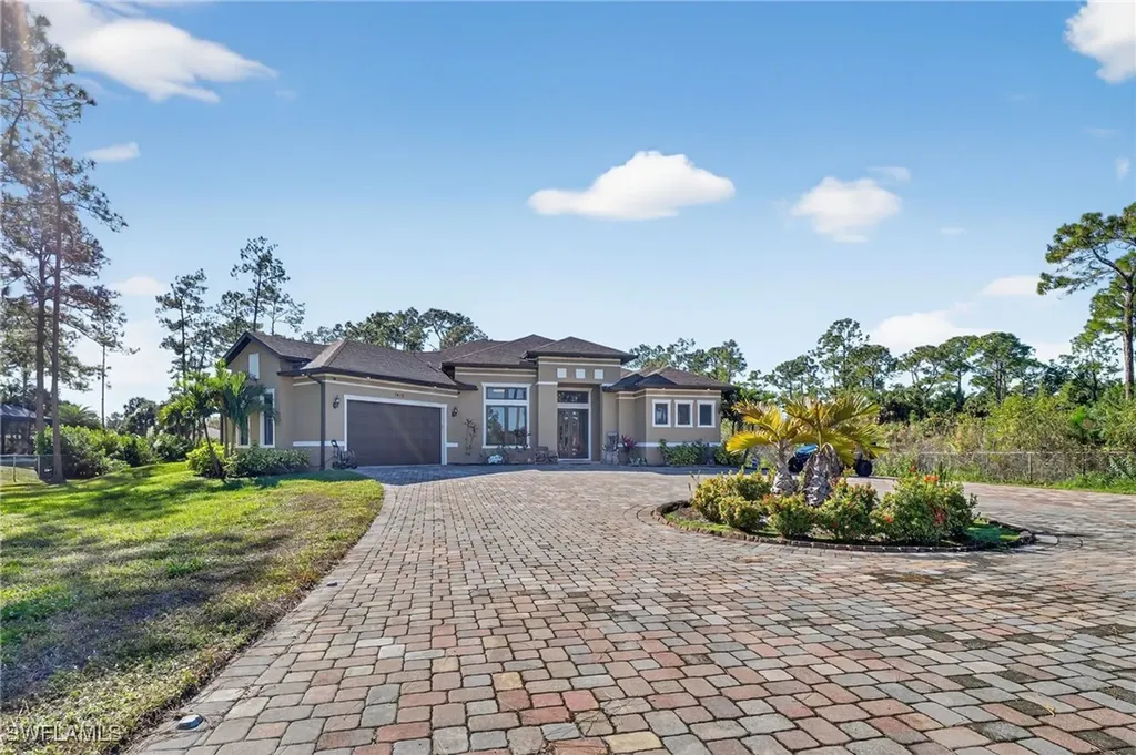 1912 Jung Boulevard E Naples FL 34120