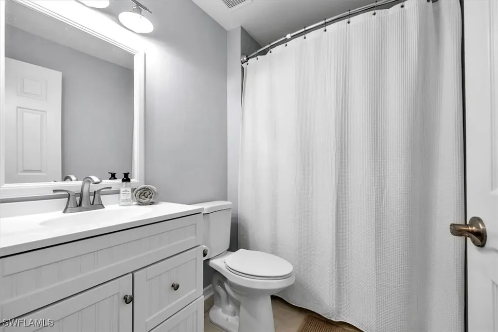 280 Timber Lake Circle Naples FL 34104