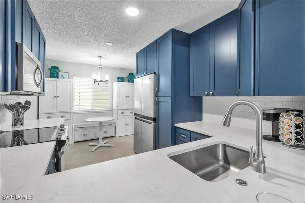 280 Timber Lake Circle Naples FL 34104