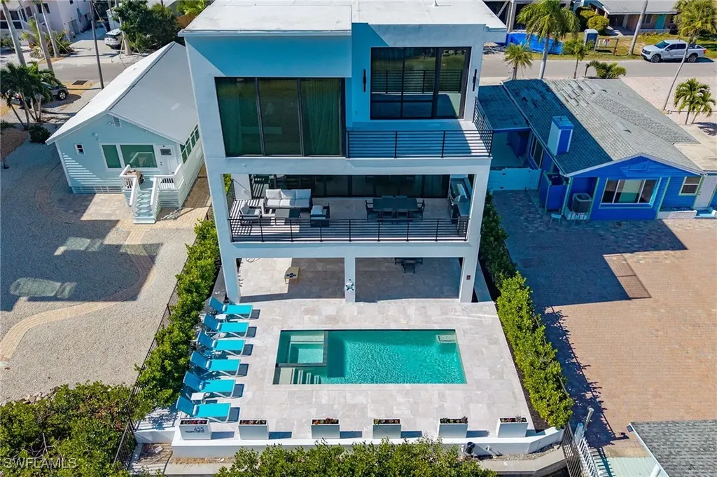 455 Palermo Circle Fort Myers Beach FL 33931