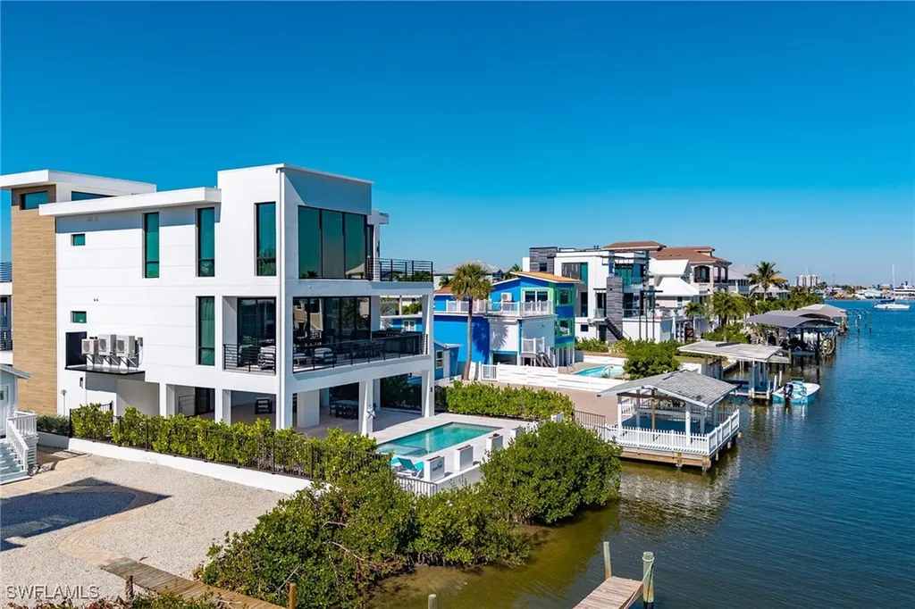 455 Palermo Circle Fort Myers Beach FL 33931