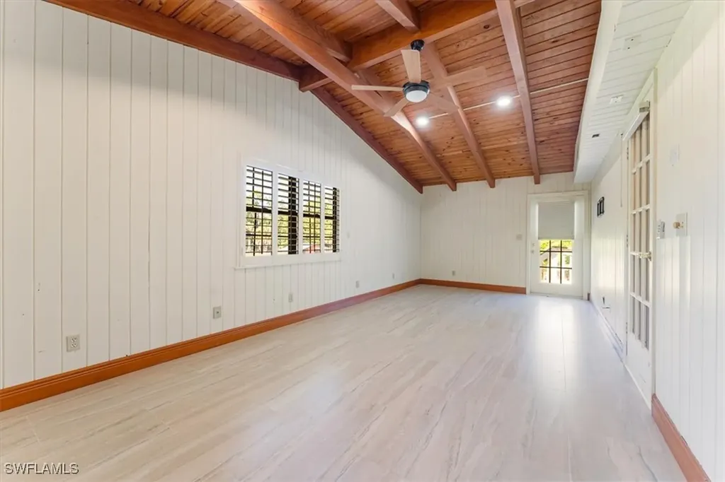 565 3rd Street SW Naples FL 34117