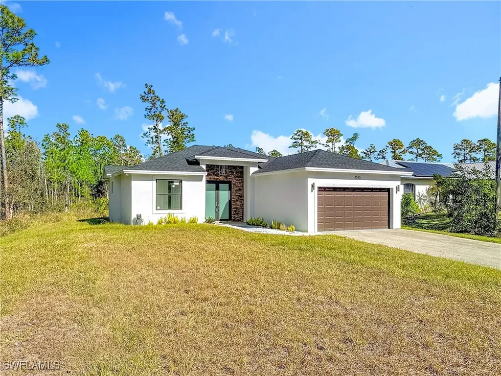 3525 43rd Avenue NE Naples FL 34120