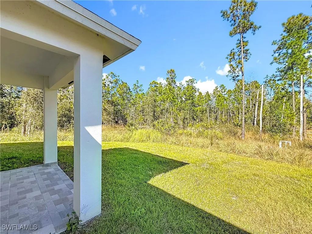 3525 43rd Avenue NE Naples FL 34120
