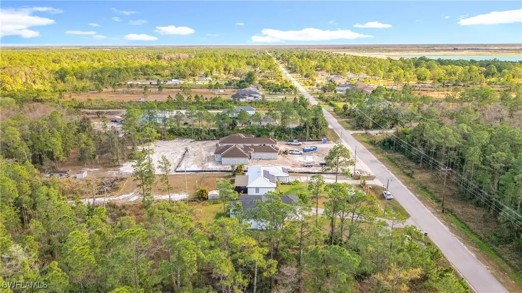 3525 43rd Avenue NE Naples FL 34120