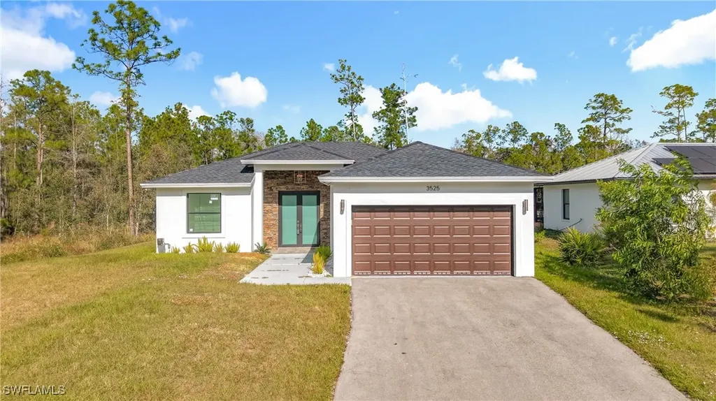 3525 43rd Avenue NE Naples FL 34120