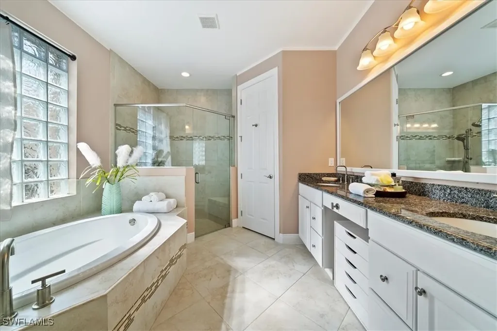7831 Martino Circle Naples FL 34112