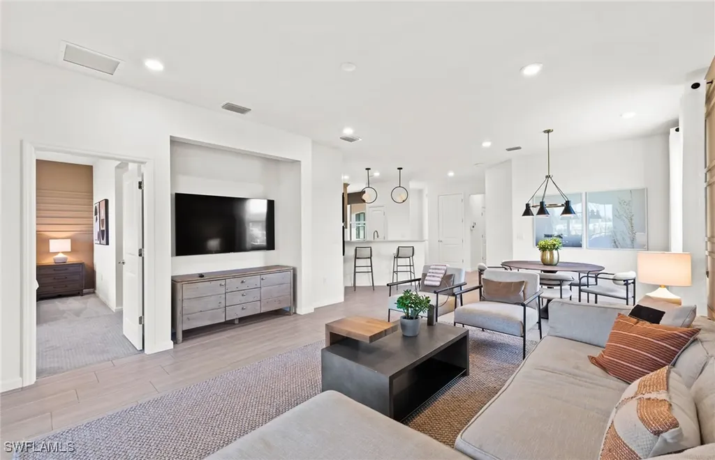 4675 Espiritu Way Ave Maria FL 34142