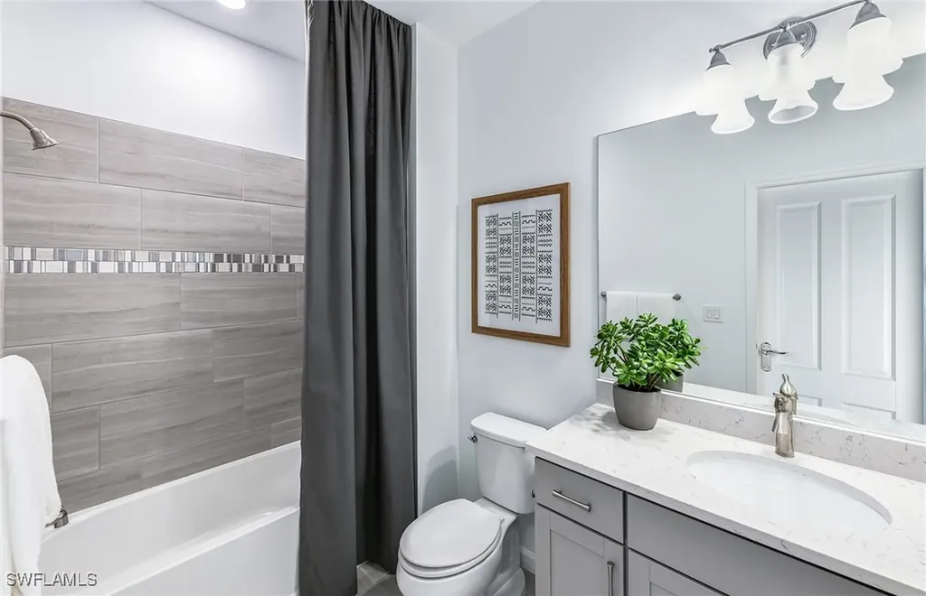 4675 Espiritu Way Ave Maria FL 34142