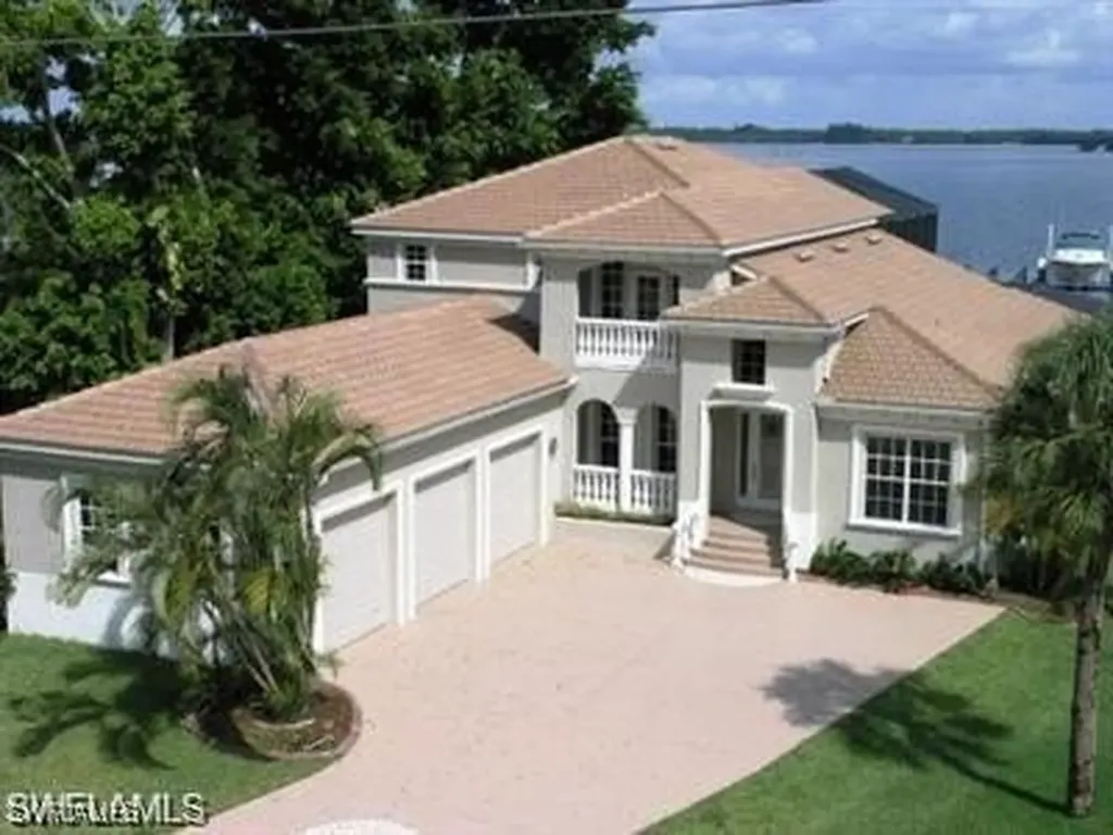 Fort Myers FL 33905
