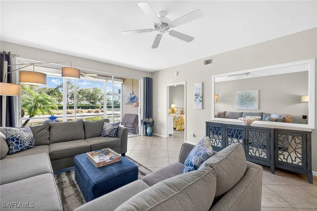 700 Saratoga Circle Naples FL 34104