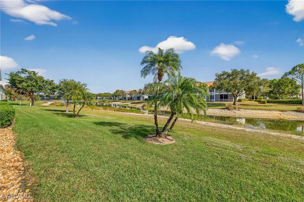 700 Saratoga Circle Naples FL 34104