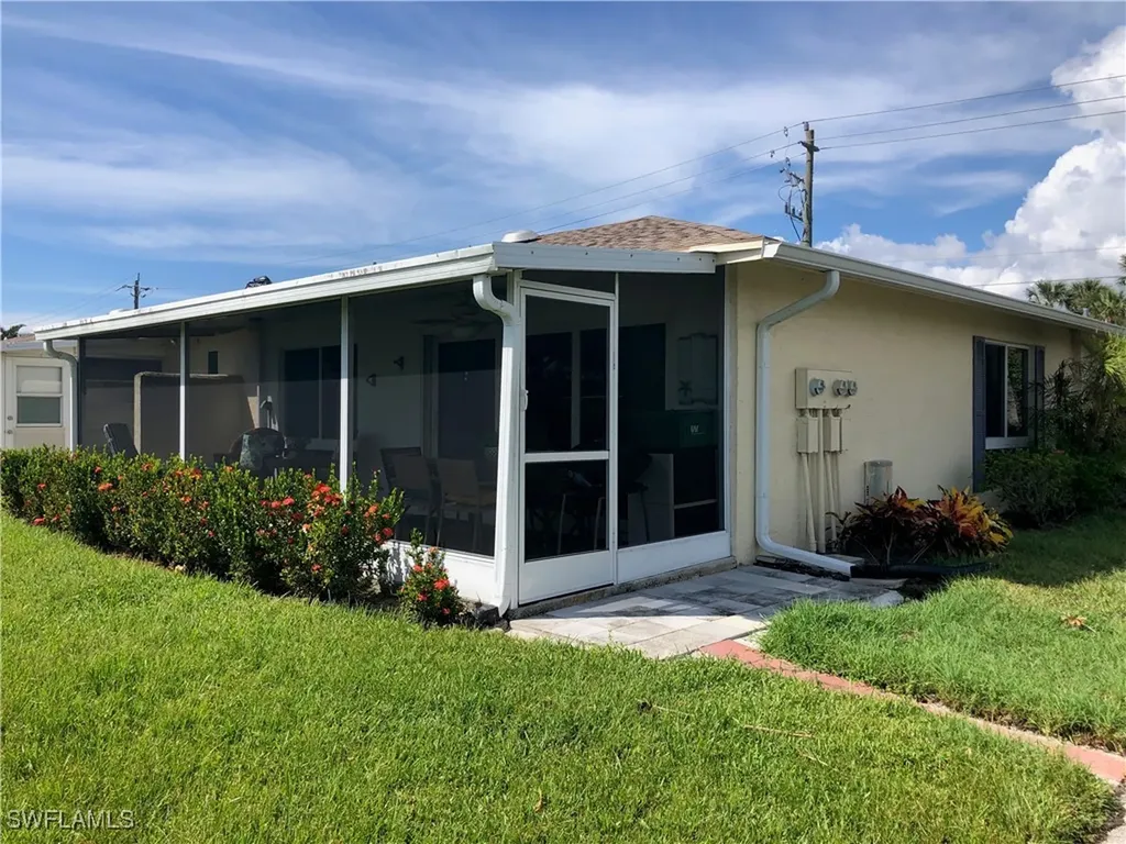 83 Glades Boulevard Naples FL 34112