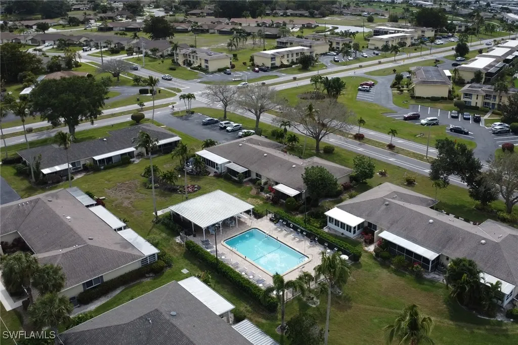 83 Glades Boulevard Naples FL 34112