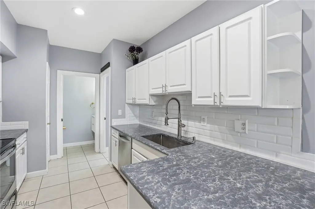 9763 Glen Heron Drive Bonita Springs FL 34135