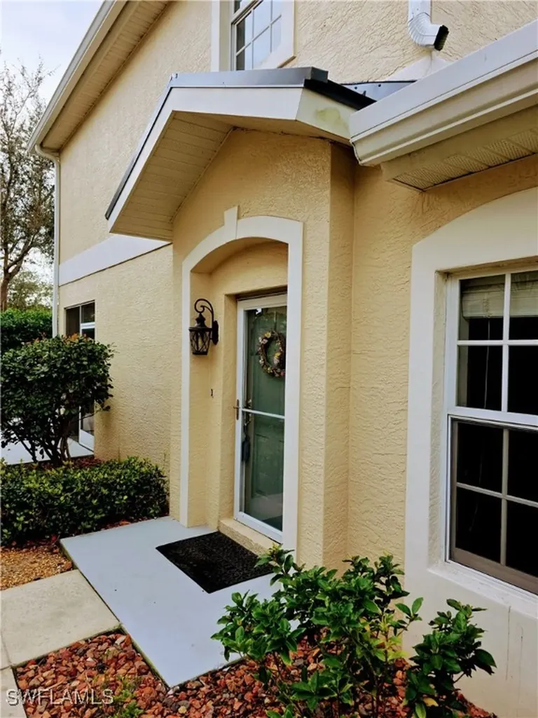 9763 Glen Heron Drive Bonita Springs FL 34135