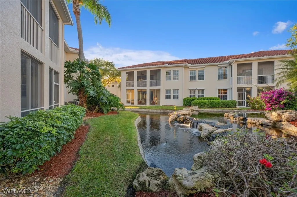 600 L Ambiance Circle Naples FL 34108