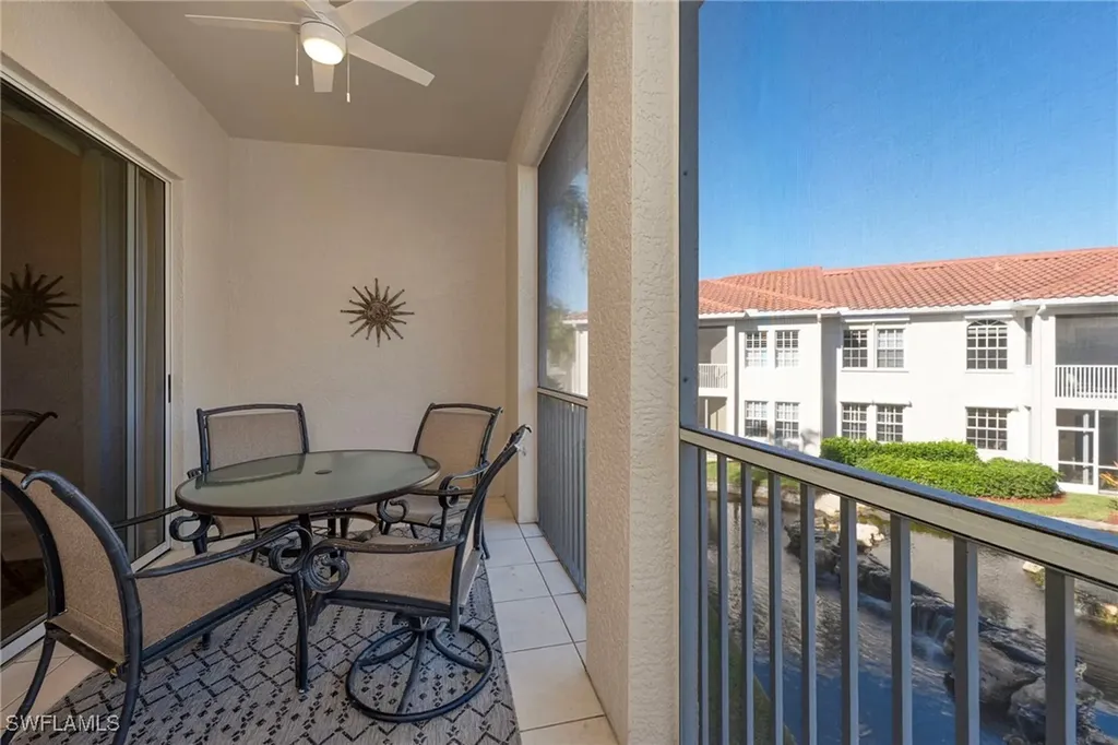 600 L Ambiance Circle Naples FL 34108
