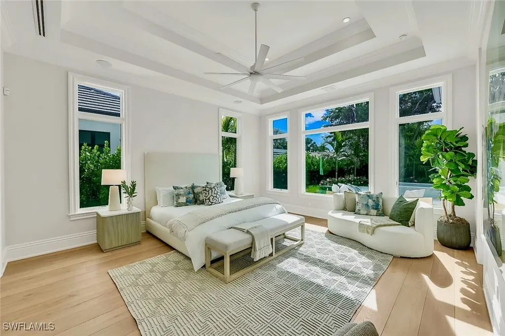 788 Riviera Drive Naples FL 34103