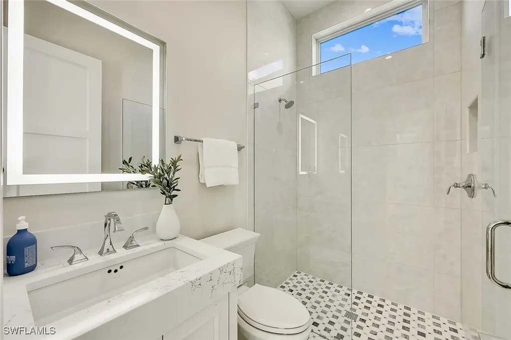 788 Riviera Drive Naples FL 34103
