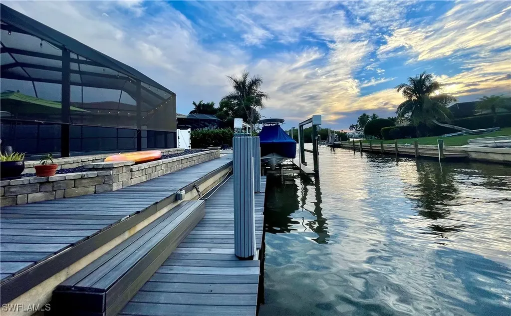 2120 Sandpiper Street Naples FL 34102