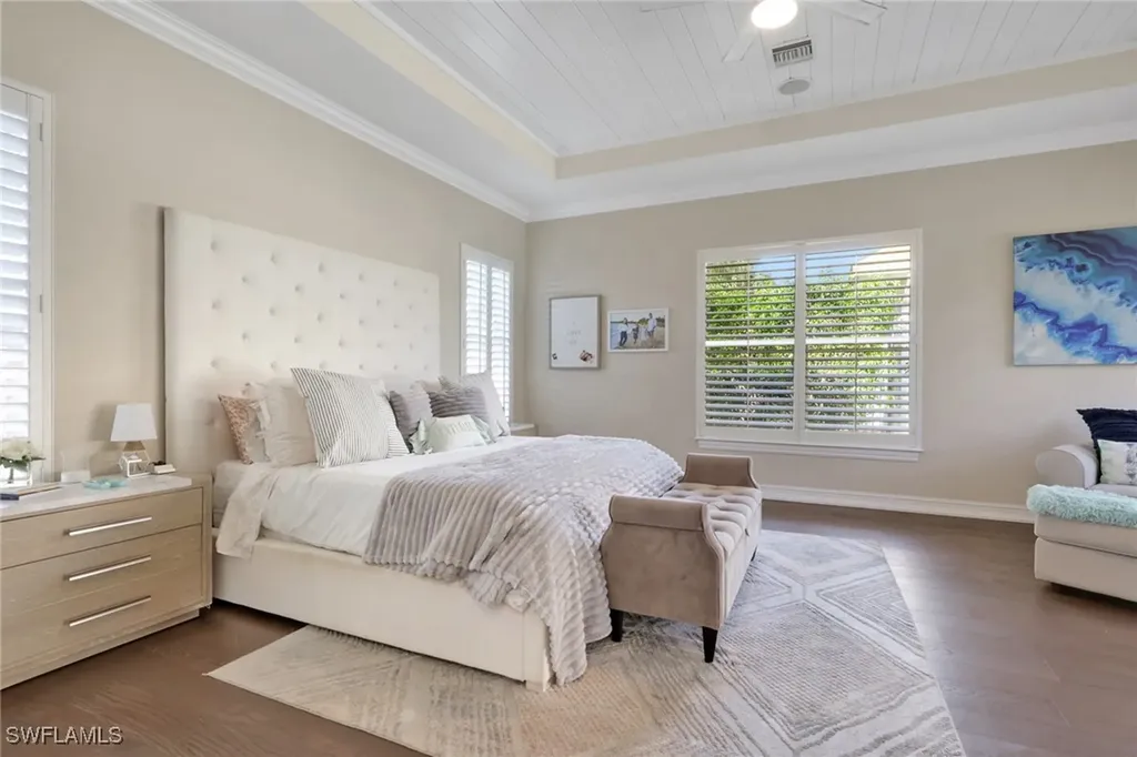 5074 Rustic Oaks Circle Naples FL 34105